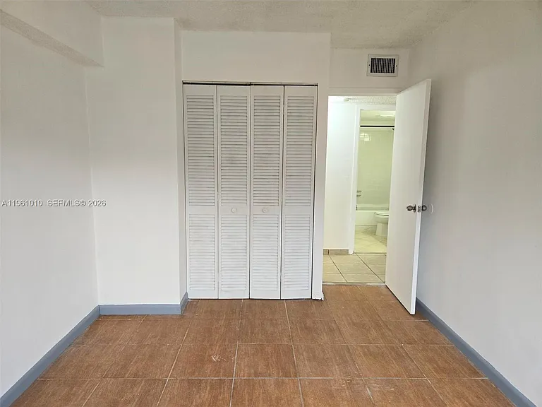 5921 Washington St #124 — Photo 23