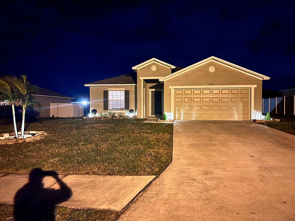 2nd image of 2490 Sunset Cir