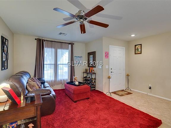 4th image of 979 Eureka Dunes Ave