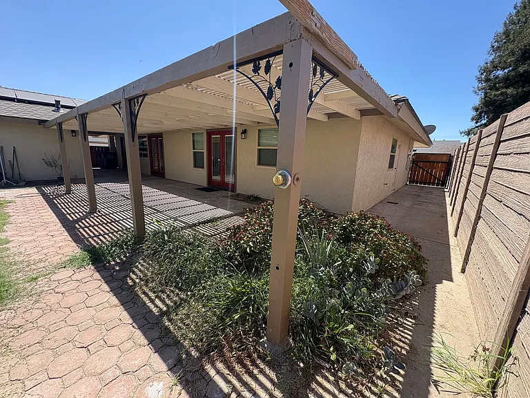 2322 E Vassar Dr — Photo 39