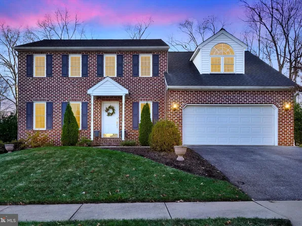 2842 Loman Ave, York, PA 17408