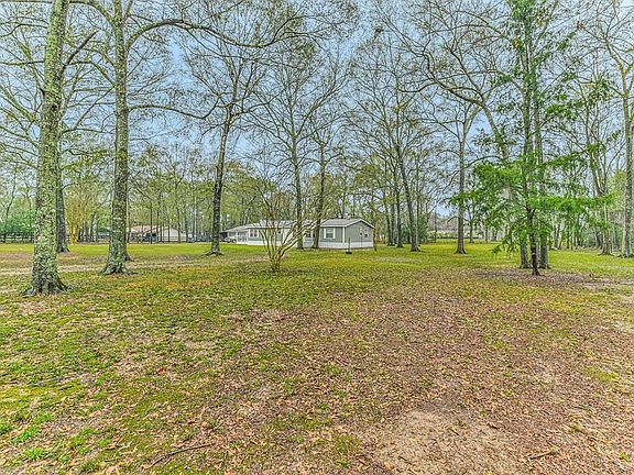 4th image of 22591 Lawsuit Ln