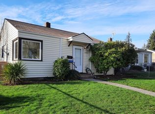 1040 S Rochester St, Tacoma, WA 98465