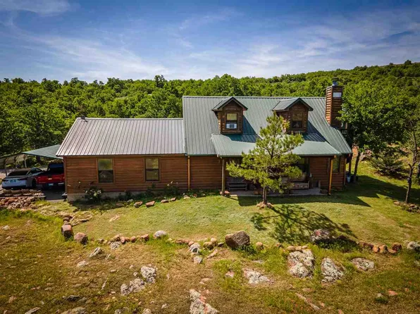 215 NW Big Rock Rd, Medicine Park, OK 73557