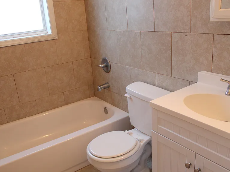 4418 Powell Ave #6 — Photo 16