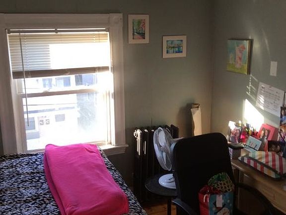 3rd image of 37 Montcalm Ave