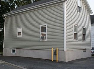 19 Burt St, Fall River, MA 02720