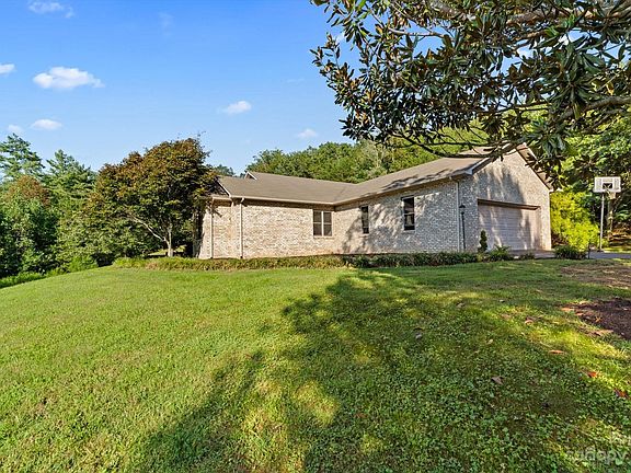 4th image of 5509 Cartis Helton Pl