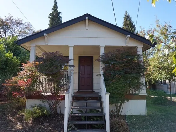 6525 N Maryland Ave, Portland, OR 97217