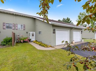 2306 Hillcrest Dr, Brainerd, MN 56401