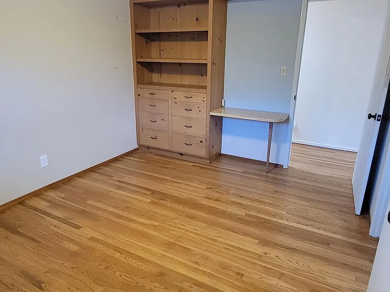 2530 W Fir Ave — Photo 16