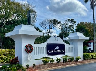 2003 Oak Meadow Cir, South Daytona, FL 32119