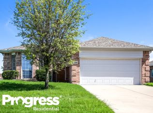 1144 Beaverwood Ln, Crowley, TX 76036