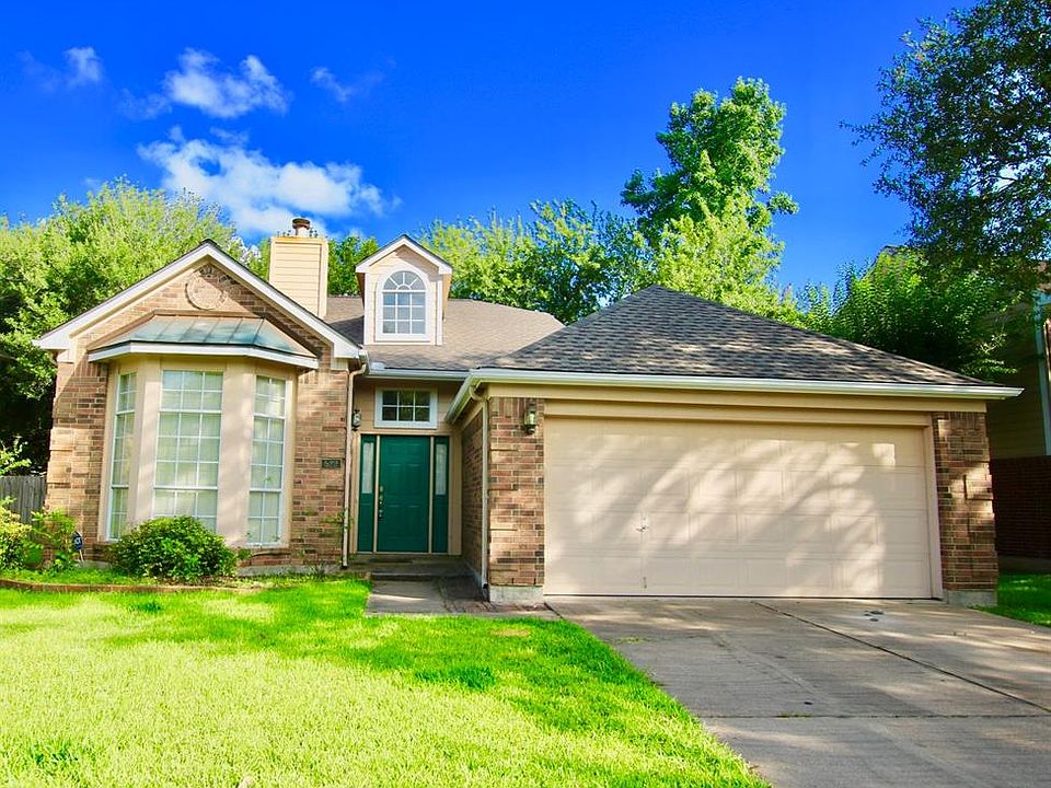 1st image of 522 Hawthorn Pl