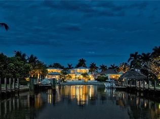 2290 Tarpon Rd, Naples, FL 34102