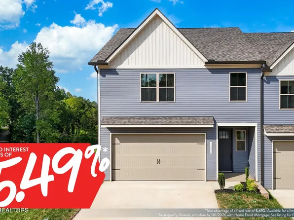 1620 Bennett Village Dr, Maryville, TN 37804