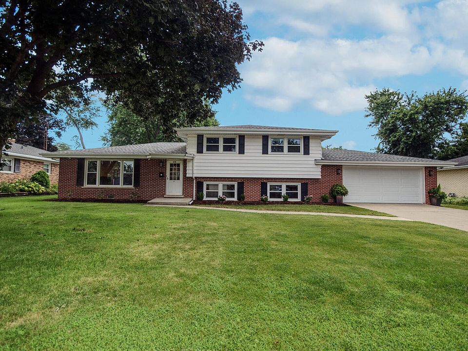 1st image of 614 Homestead Pl
