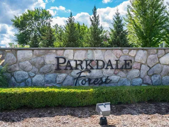 1688 Deepwood Cir #1, Rochester, MI 48307