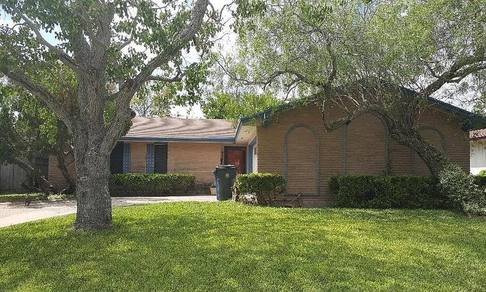 1st image of 6233 Beechwood Dr