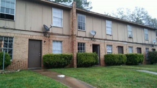 1st image of 417 Tammy Lynn Dr APT F