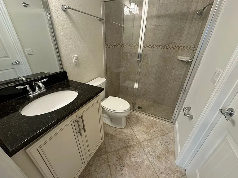 12119 Uleta Ln — Photo 33