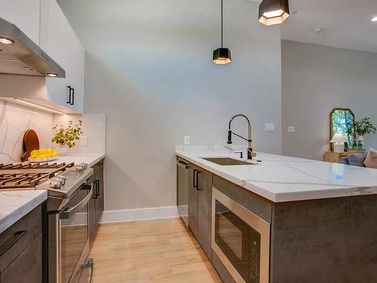 2214 Annex Ave #102 — Photo 13