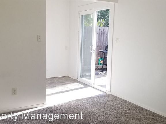 2nd image of 2108 Grand Ave