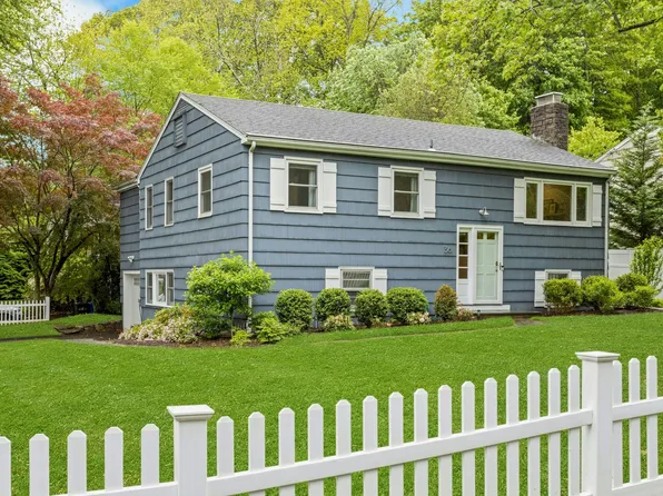 36 Hunt Street, Norwalk, CT 06853