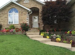 1368 W Evans St, Springfield, MO 65810