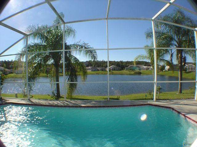 2nd image of 2404 Lincolnshire Ct