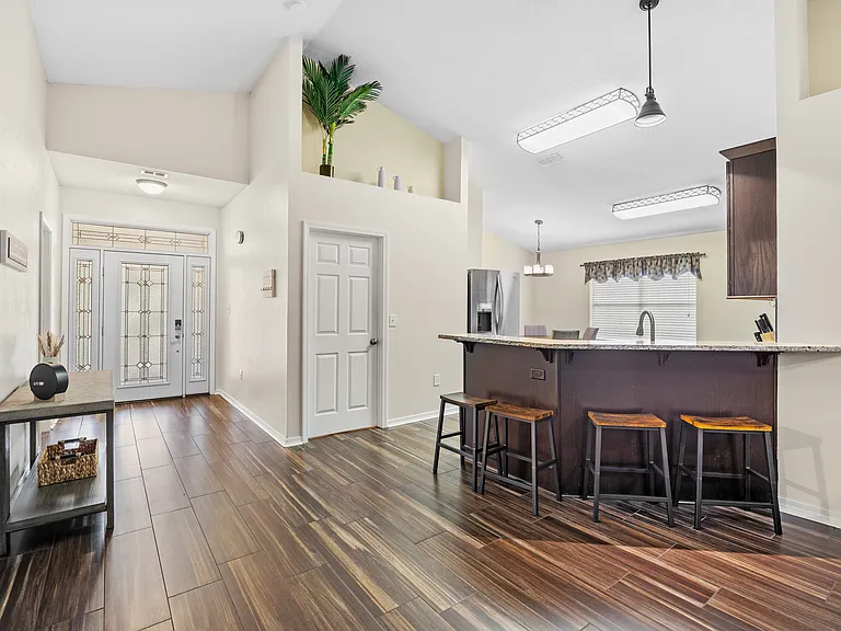 8551 Wilburn Cv — Photo 10