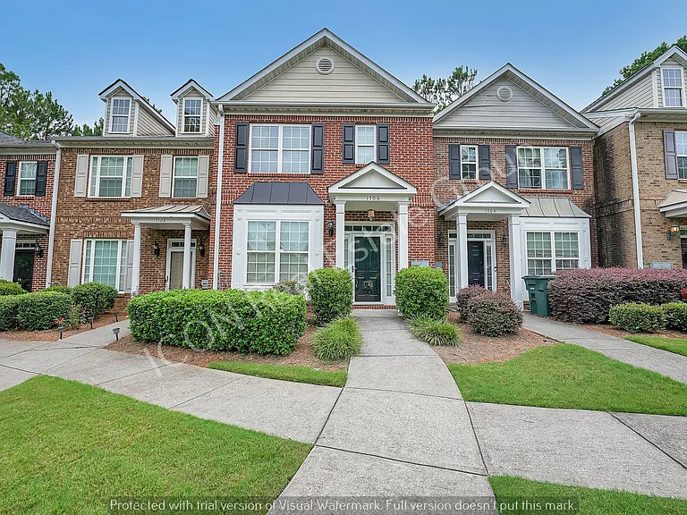 1706 Heights Cir NW — Photo 1