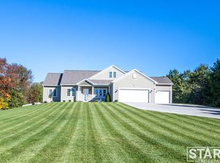 2320 E Mount Garfield Rd, Muskegon, MI 49444