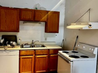 124 S Main St #1, Mount Pleasant, MI 48858
