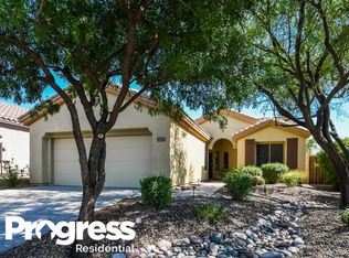 41113 N Prestancia Dr, Phoenix, AZ 85086