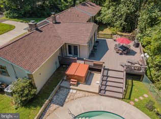 285 Shoemaker Rd, Huntingdon Valley, PA 19006