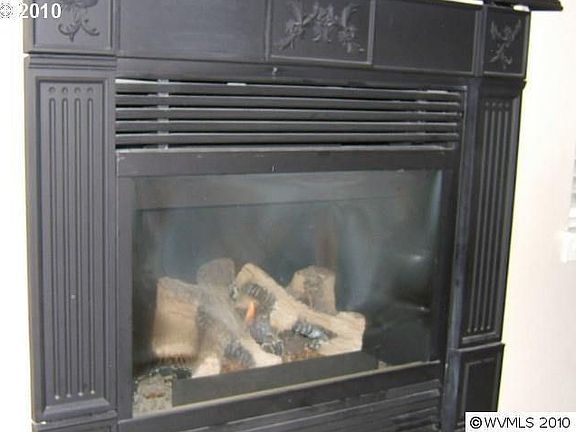 5th image of 2488 Dorsey Dr
