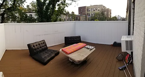 Rented by Metropolitan Realty
