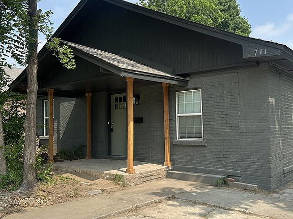 2nd image of 711 W Hill St #1