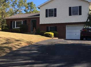34 Brandywyn Dr, Mountain Top, PA 18707