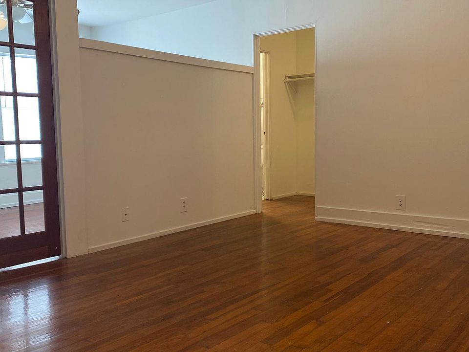 1st image of 512 S Westland Ave #10