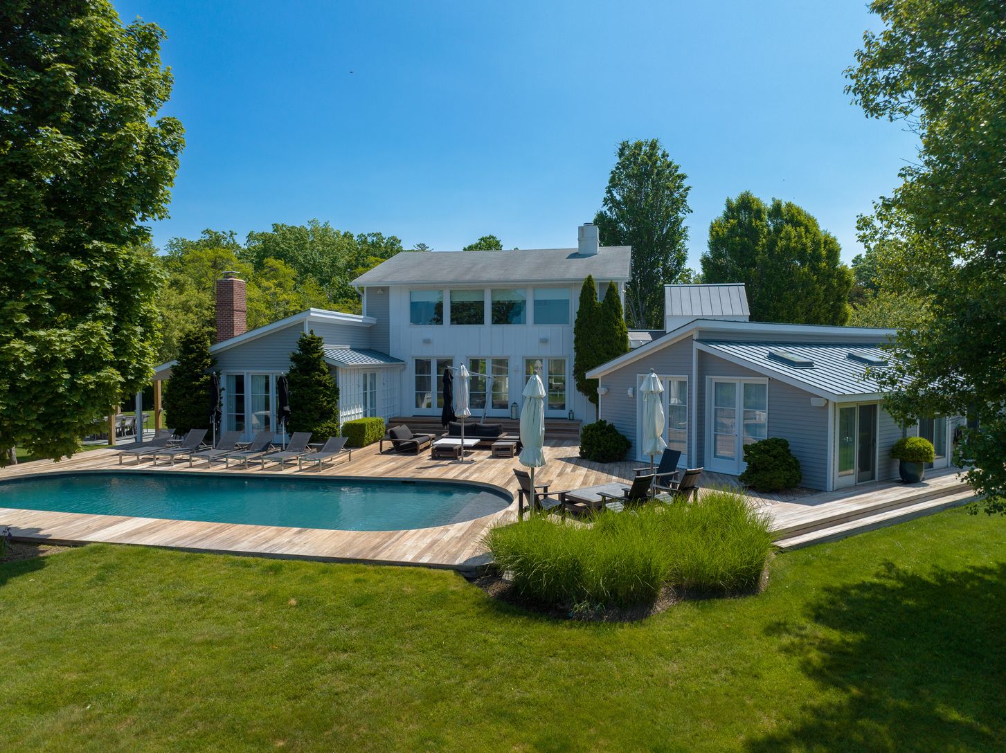  Heated Gunite Saltwater Pool