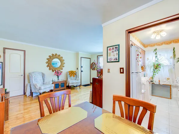 196-57 69th Avenue image 8 of 17