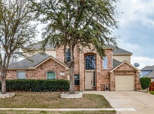 1302 Liverpool Ln, Mansfield, TX 76063