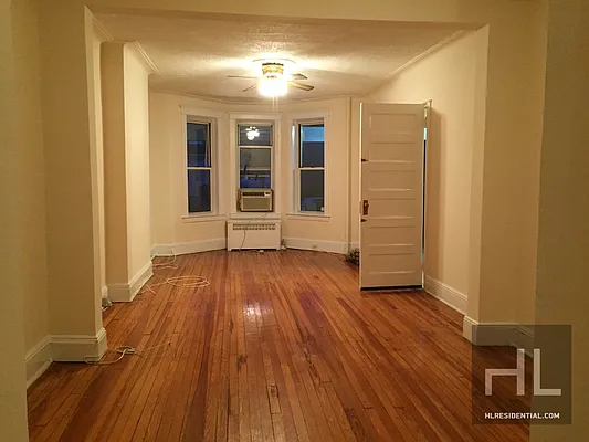 Rented by Highline Residential | media 7