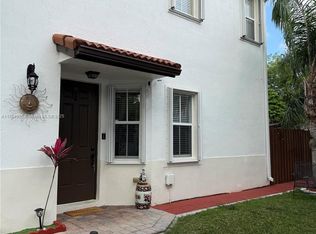 1065 NE 30th Ave, Homestead, FL 33033