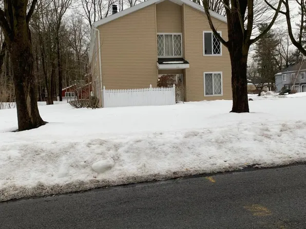 2 Leaf Road, Delmar, NY 12054