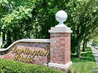 1336 Lavender Ct, Mahwah, NJ 07430