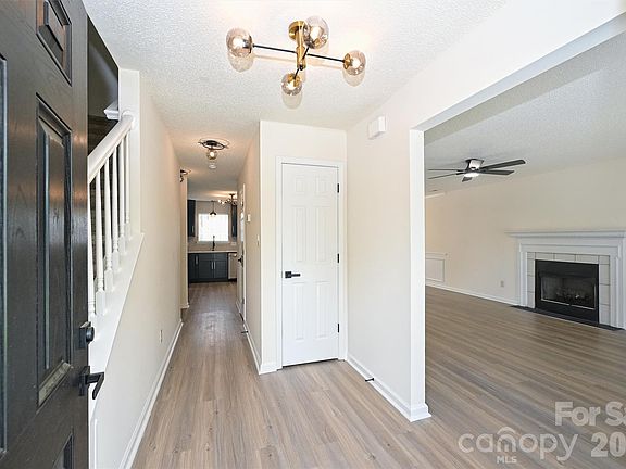 4th image of 11118 Gold Pan Rd
