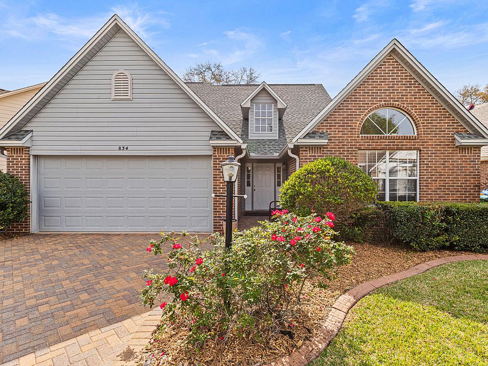 1st image of 834 Fairway Lakes Dr